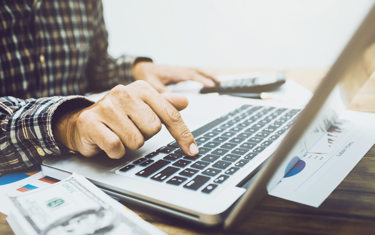 Calculating payroll software limitations